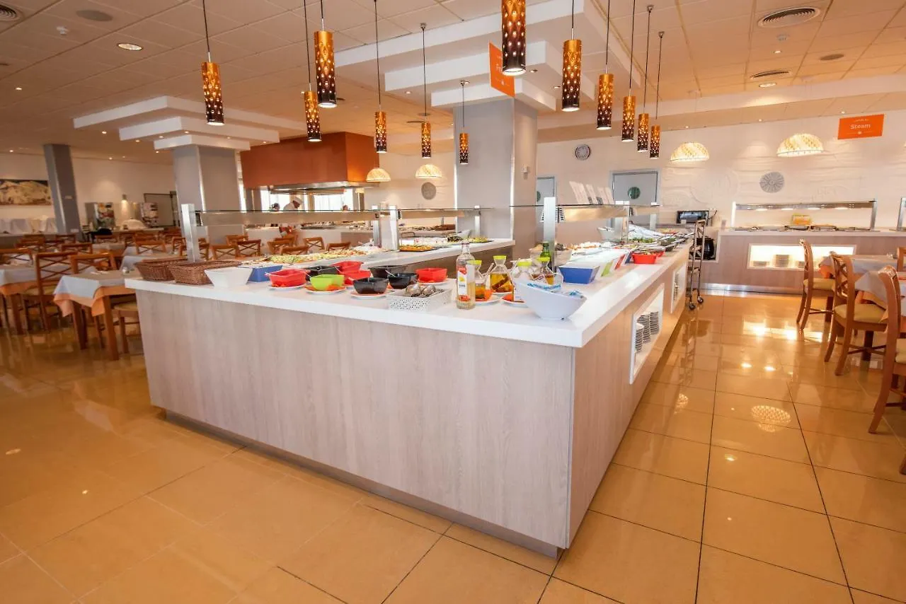 Hotel Caribe Es Cana